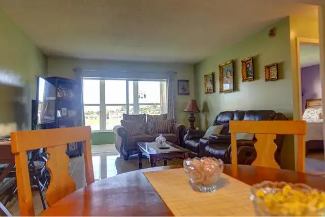 235 Golden River Drive, West Palm Beach FL 33411 photo 5