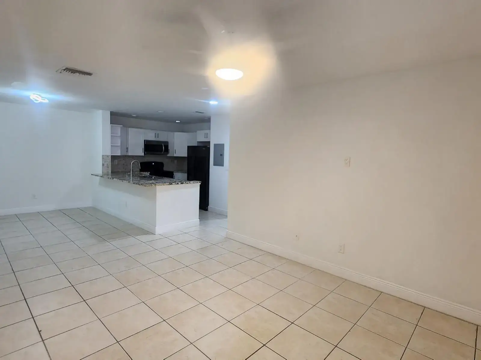 6013 10th Avenue N # 208, FL 33463 photo 2