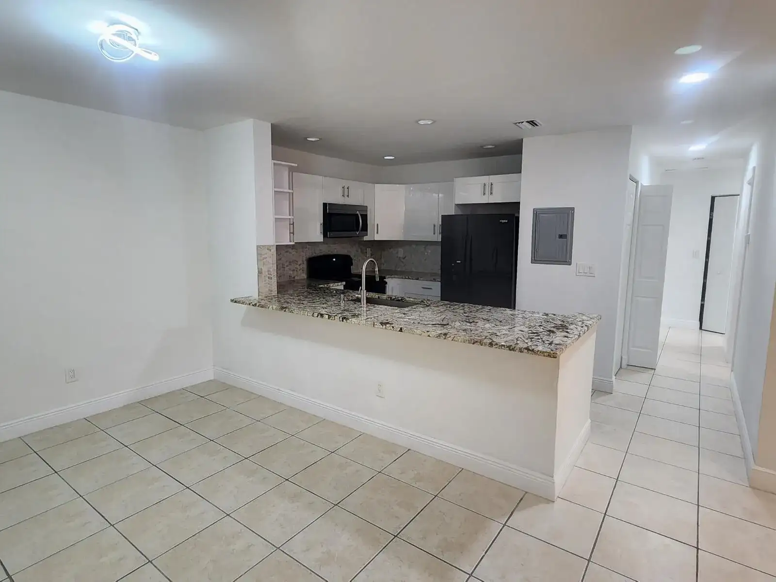 6013 10th Avenue N # 208, FL 33463 photo 4