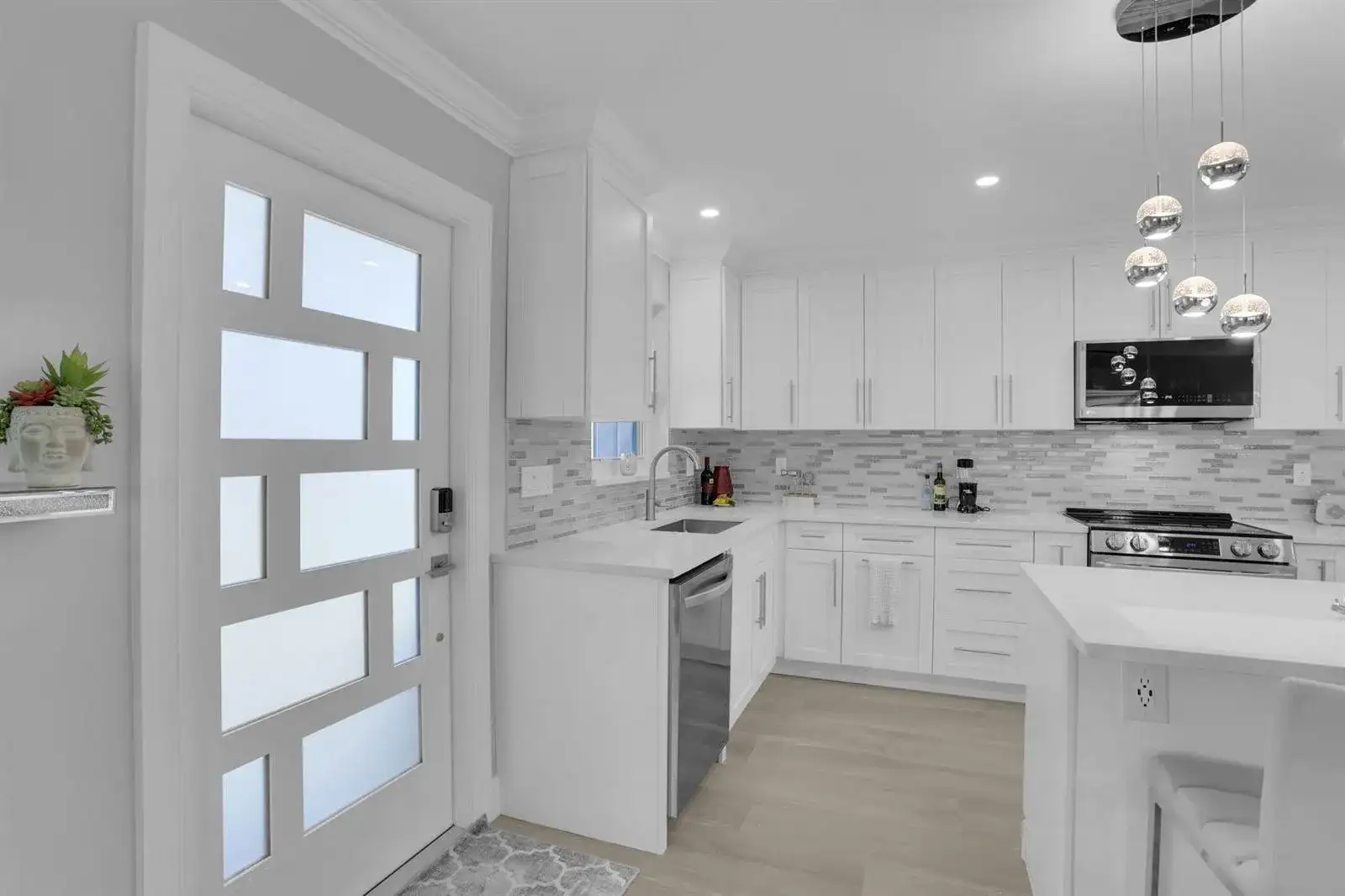 540 High Point Drive # A, Delray Beach FL 33445 photo 2