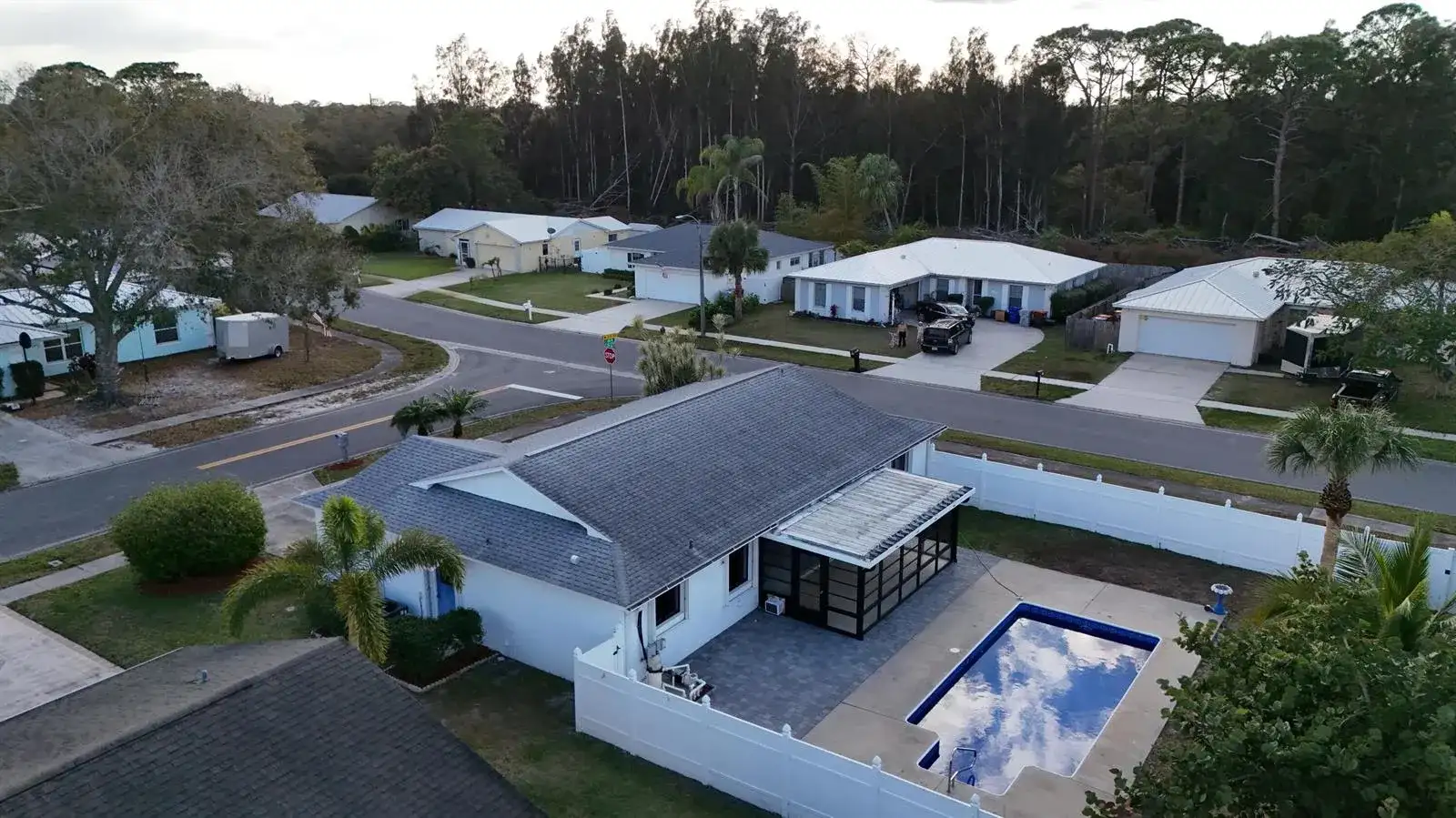 2490 4th Place, Vero Beach FL 32962 photo 4