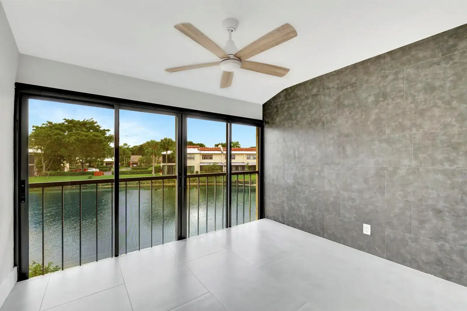 7898 Eastlake Drive # 7d, Boca Raton FL 33433 photo 3