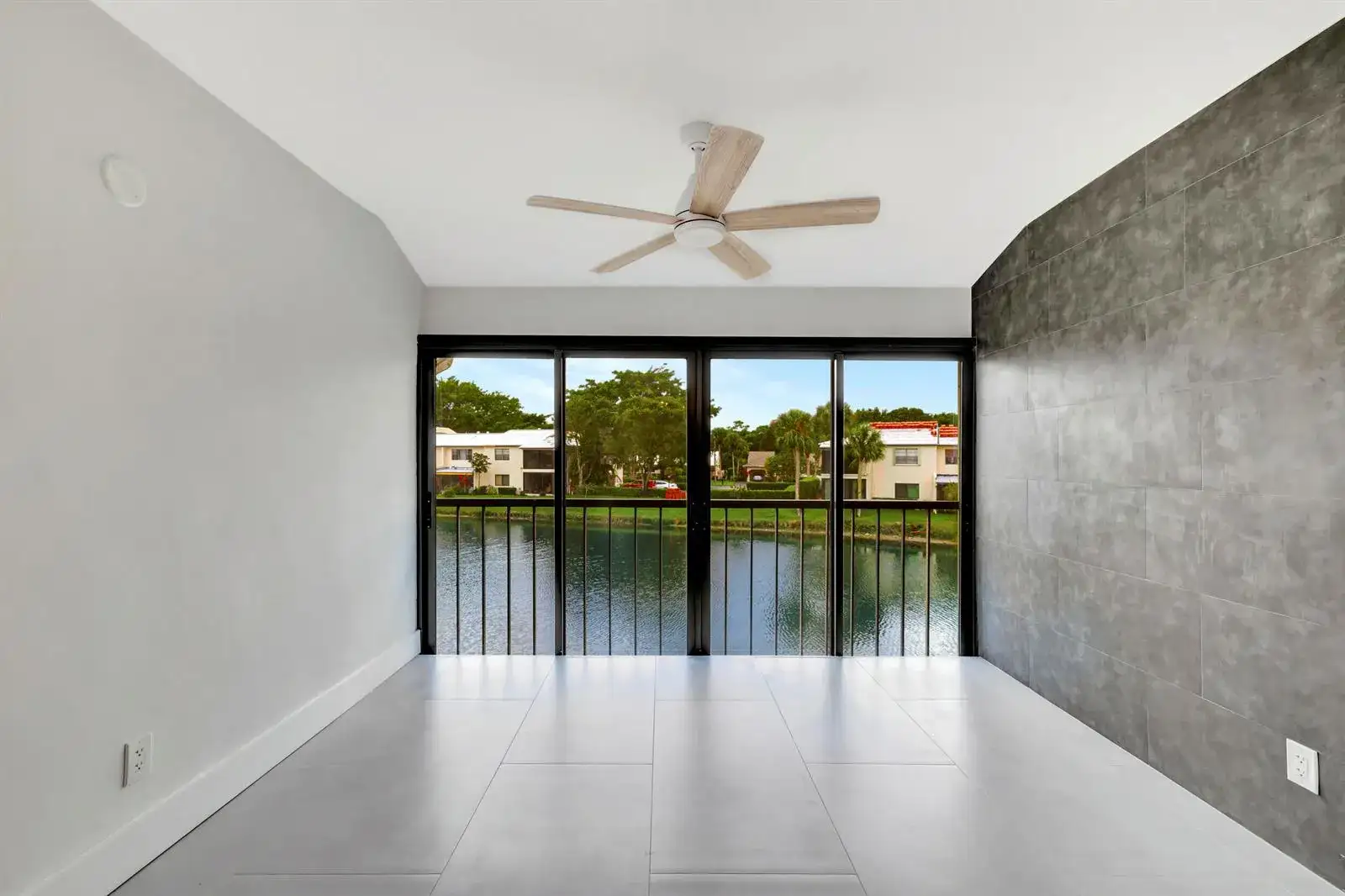 7898 Eastlake Drive # 7d, Boca Raton FL 33433 photo 5