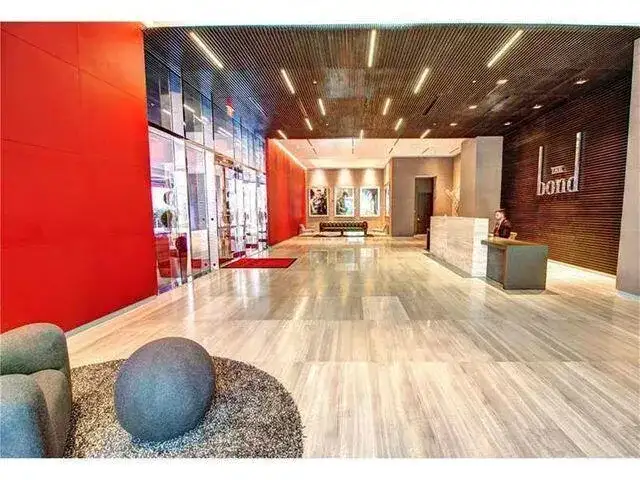 1080 Brickell Avenue # 3305, Miami FL 33131 photo 2