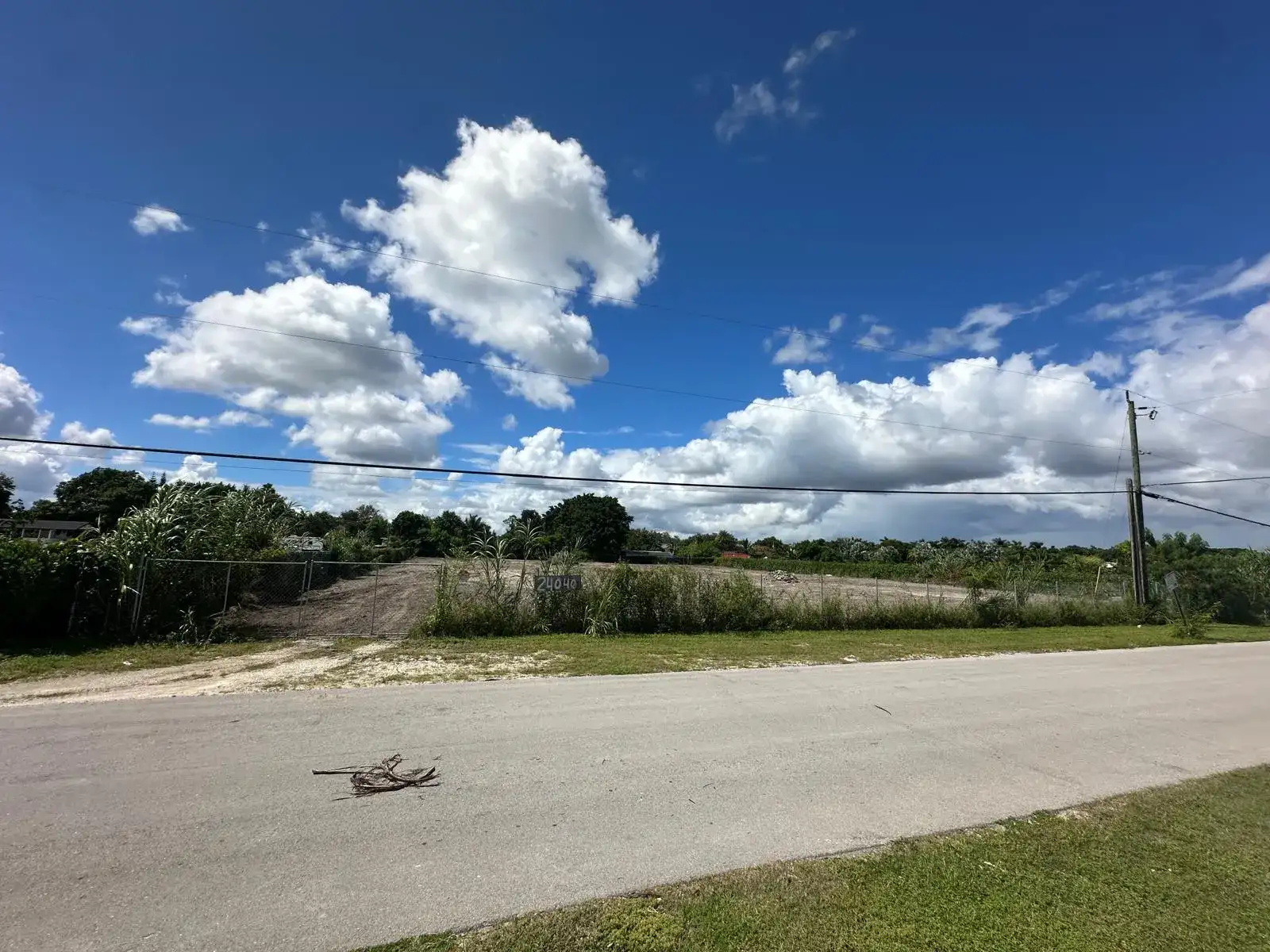 24040 SW 209th Place, Homestead FL 33031 photo 2