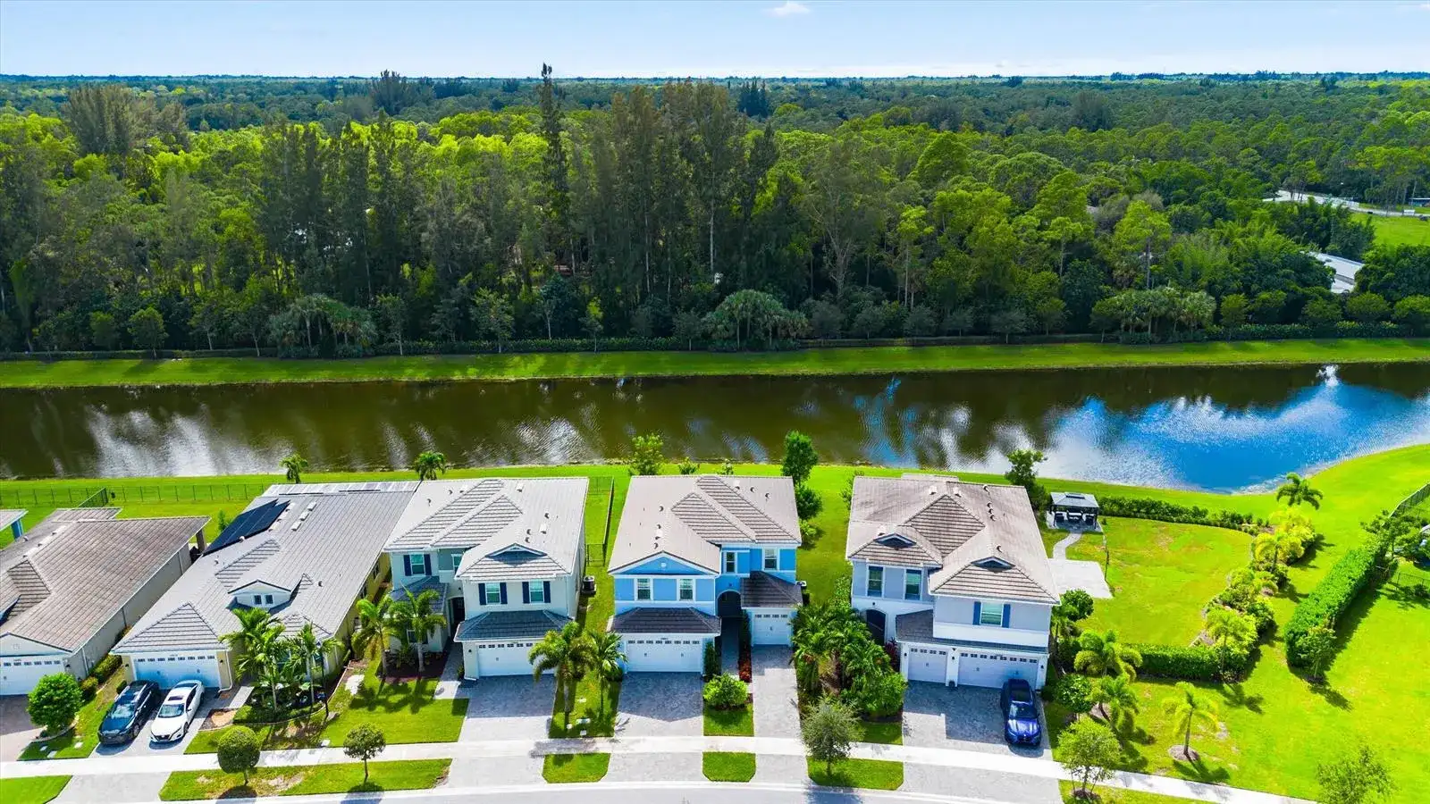15662 Orchard Drive, Westlake FL 33470 photo 2