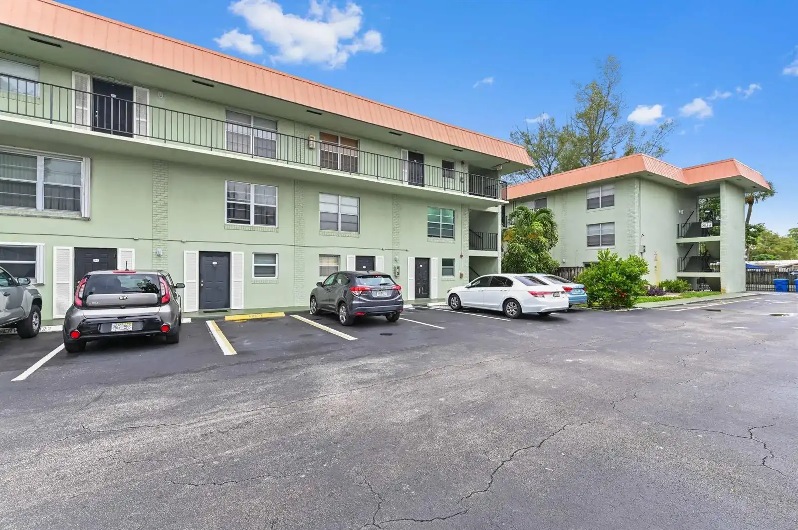 803 W Oakland Park Boulevard # A7, Oakland Park FL 33311