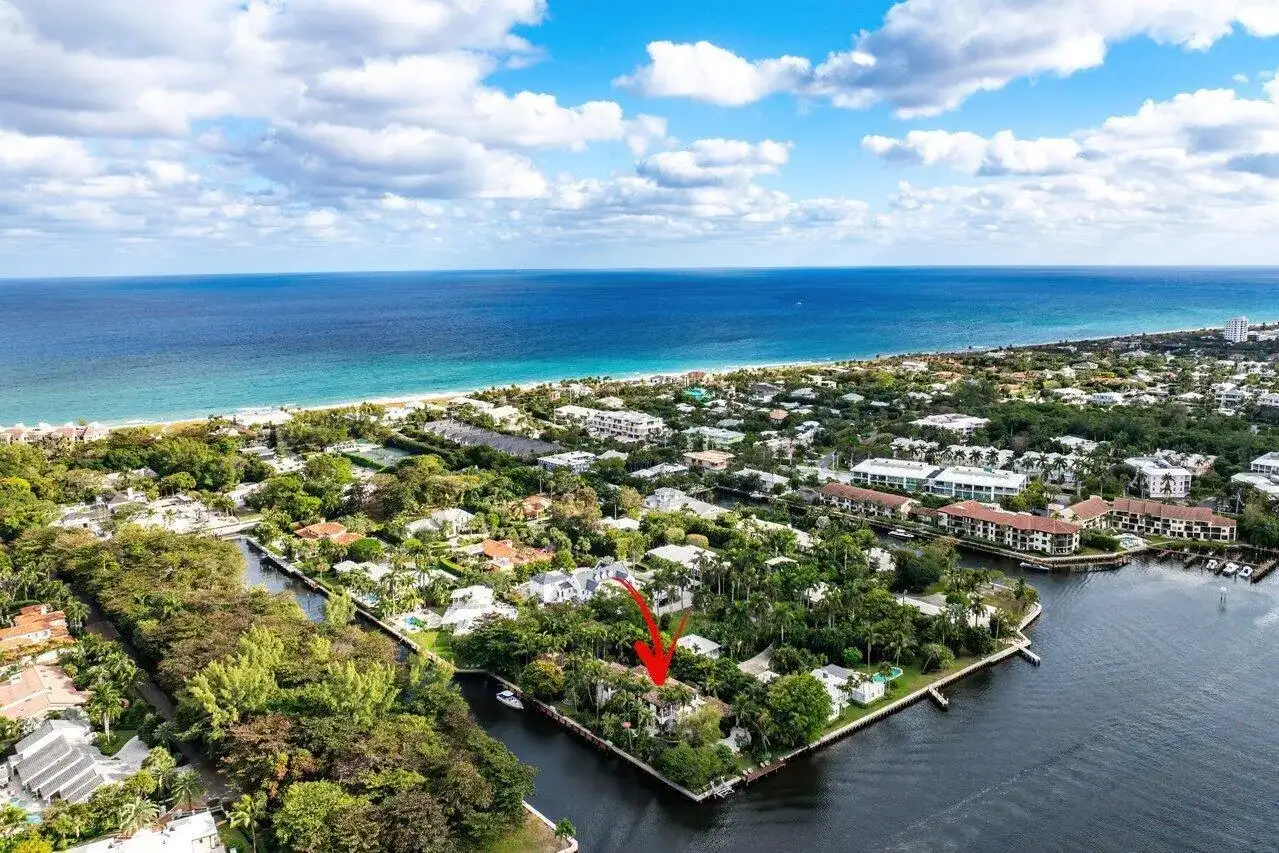 8 Driftwood Landing, Gulf Stream FL 33483 photo 3