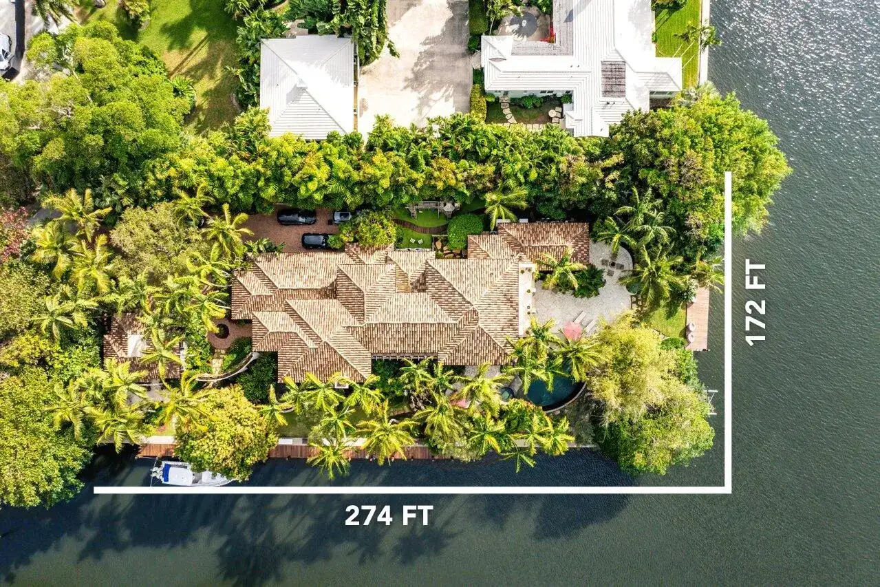 8 Driftwood Landing, Gulf Stream FL 33483 photo 5