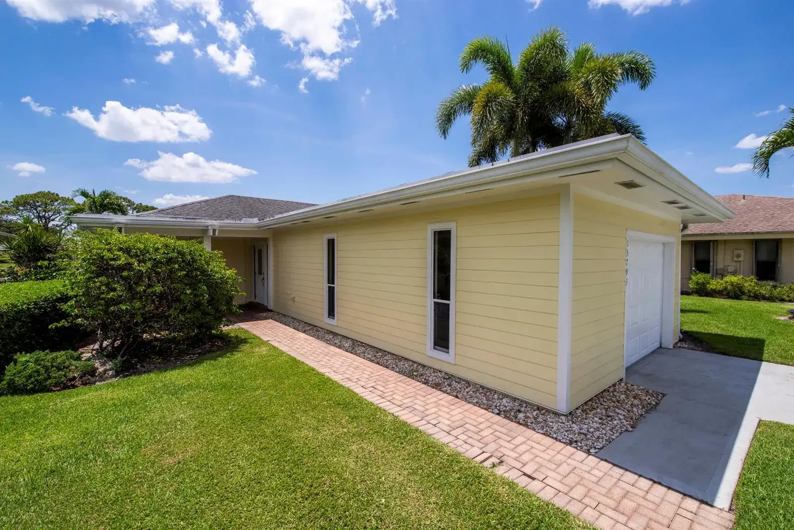 13793 Whispering Lakes Lane, Palm Beach Gardens FL 33418 photo 4