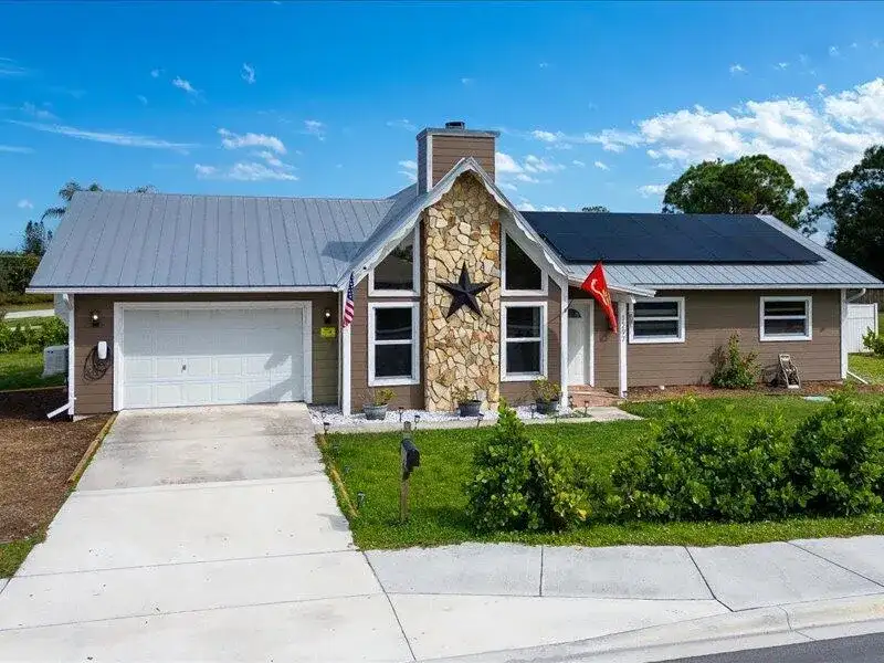 1297 SE Floresta Drive, Port St. Lucie FL 34983 photo 2