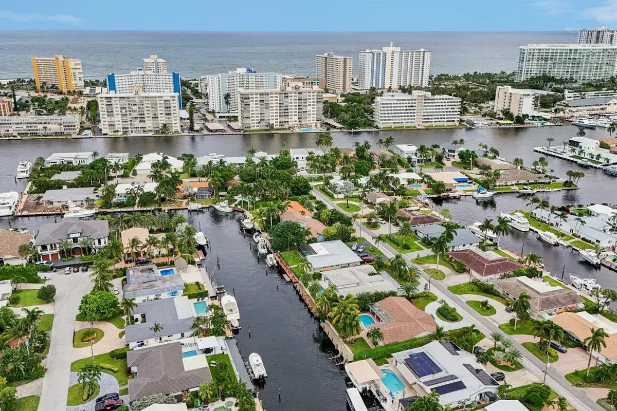 2731 NE 5th Street, Pompano Beach FL 33062