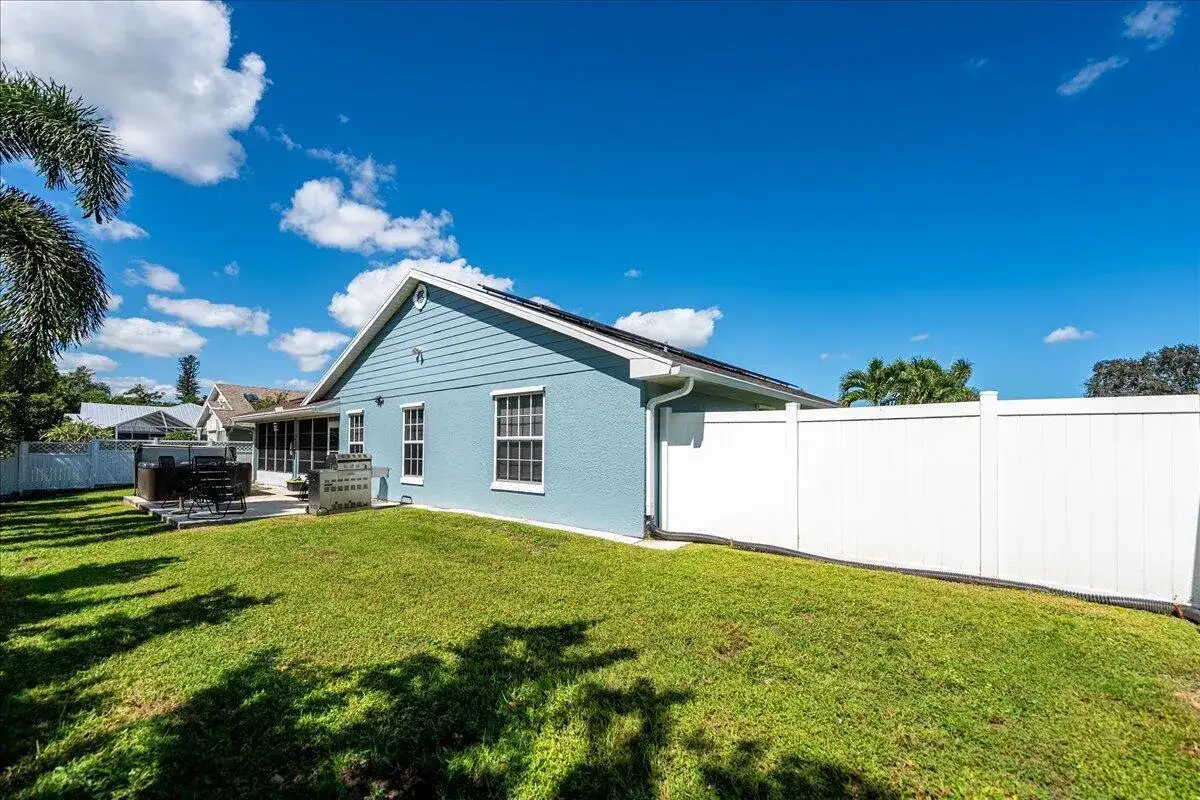 6876 Bronte Circle, Port St. Lucie FL 34952 photo 3