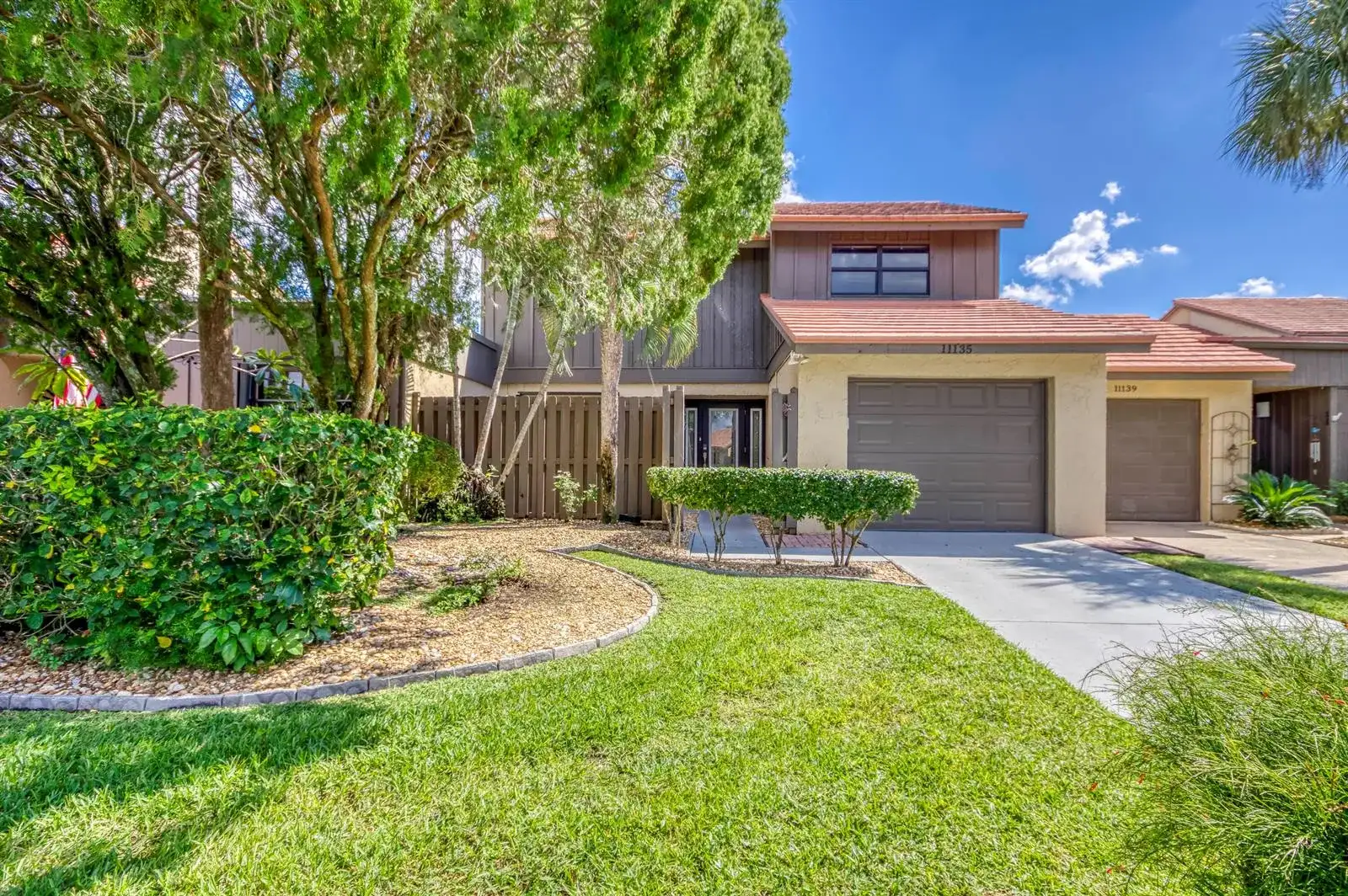 11135 Oakdale Road, Boynton Beach FL 33437 photo 2