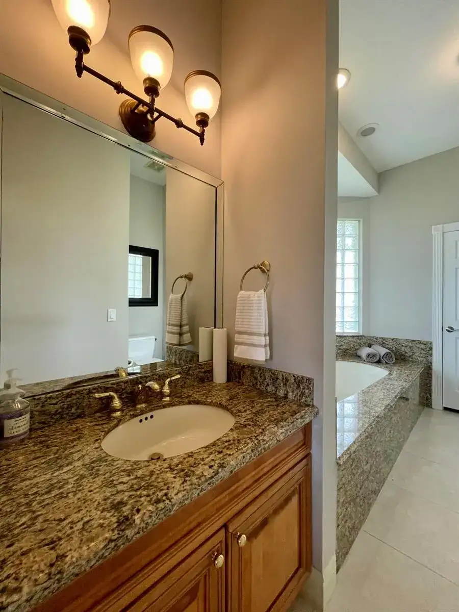 15590 Hawker Lane, Wellington FL 33414 photo 5