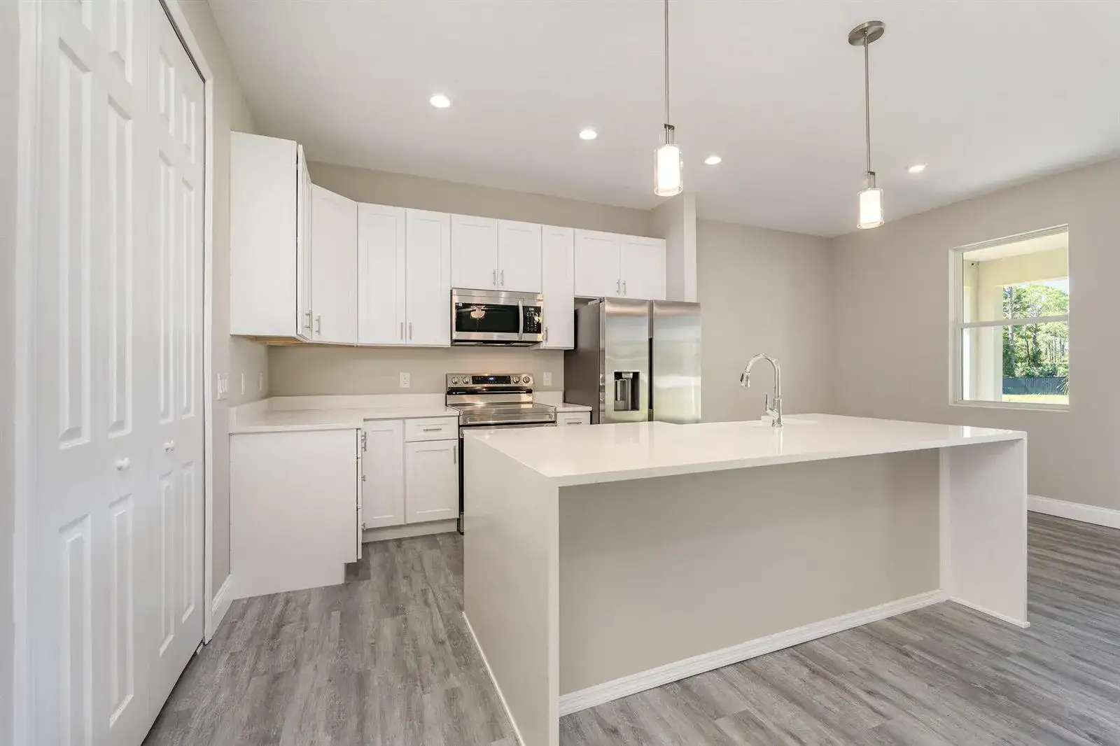 1319 Schneider Street SW, Palm Bay FL 32908 photo 5