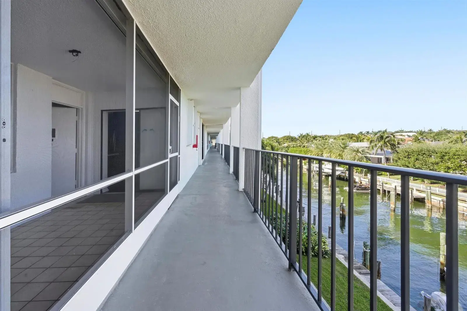 109 Paradise Harbour Blvd # 415, North Palm Beach FL 33408