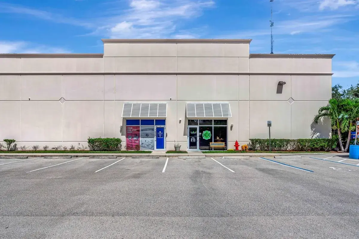 679 NW Enterprise Drive # 102, Port St. Lucie FL 34986