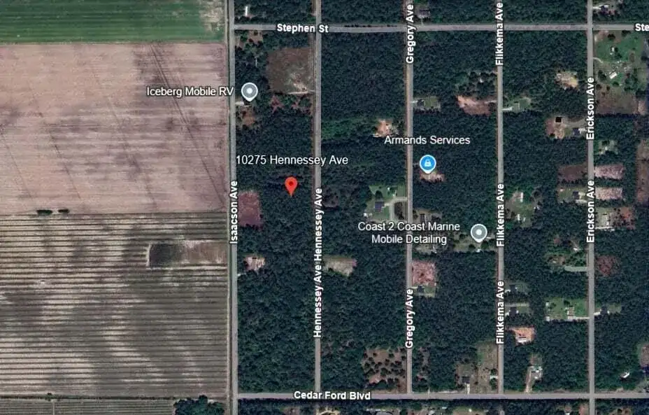 10275 Hennessey Avenue, FL 32145 photo 2