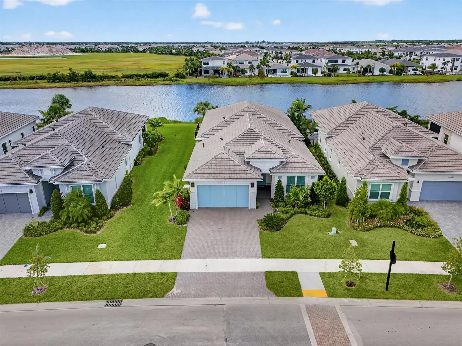 10033 Regency Way, Palm Beach Gardens FL 33412