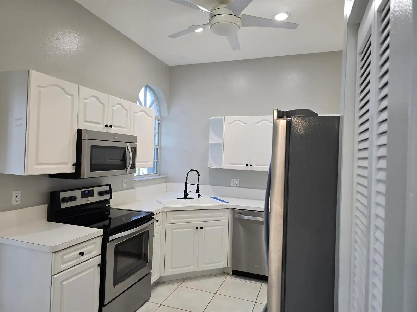 6179 Bear Creek Court, Lake Worth FL 33467 photo 2