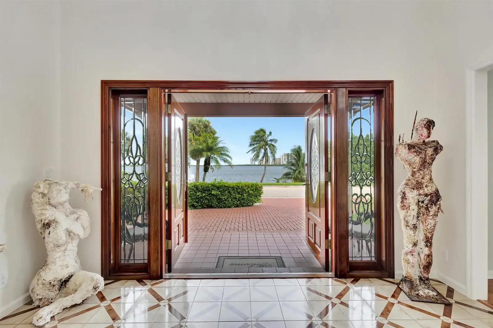 1141 Pine Point Road, West Palm Beach FL 33404
