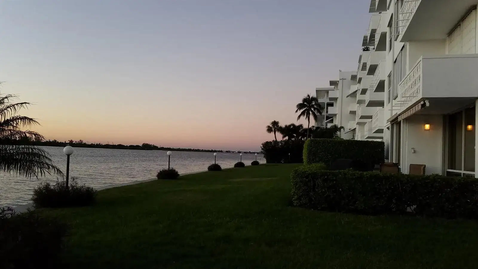 2840 S Ocean Boulevard # 3230, Palm Beach FL 33480 photo 2