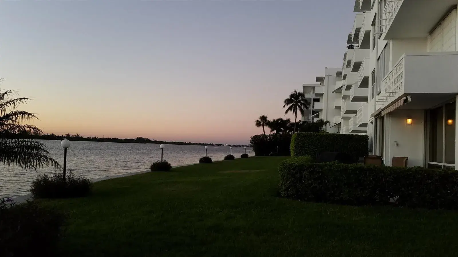 2840 S Ocean Boulevard # 3230, Palm Beach FL 33480