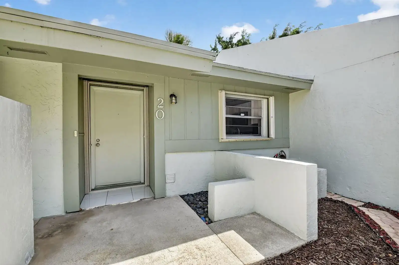 20 Camden Lane, Boynton Beach FL 33426 photo 4