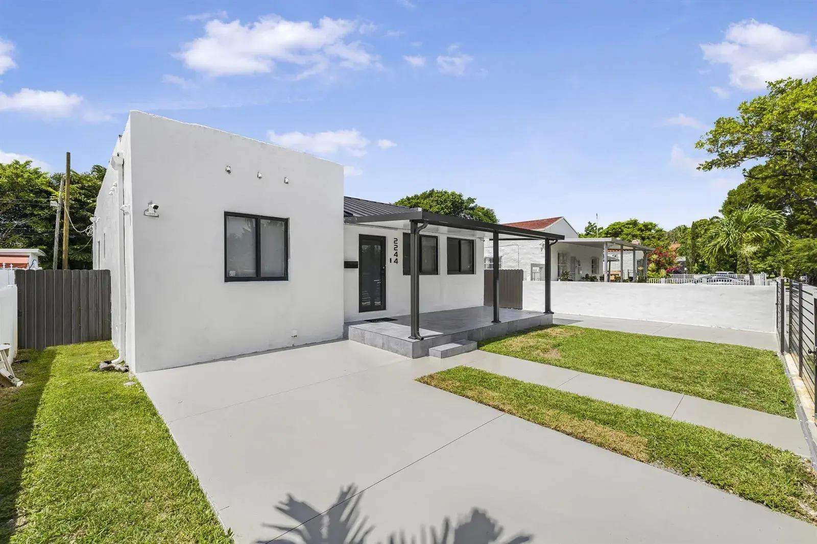 2244 SW 10th Street, Miami FL 33135