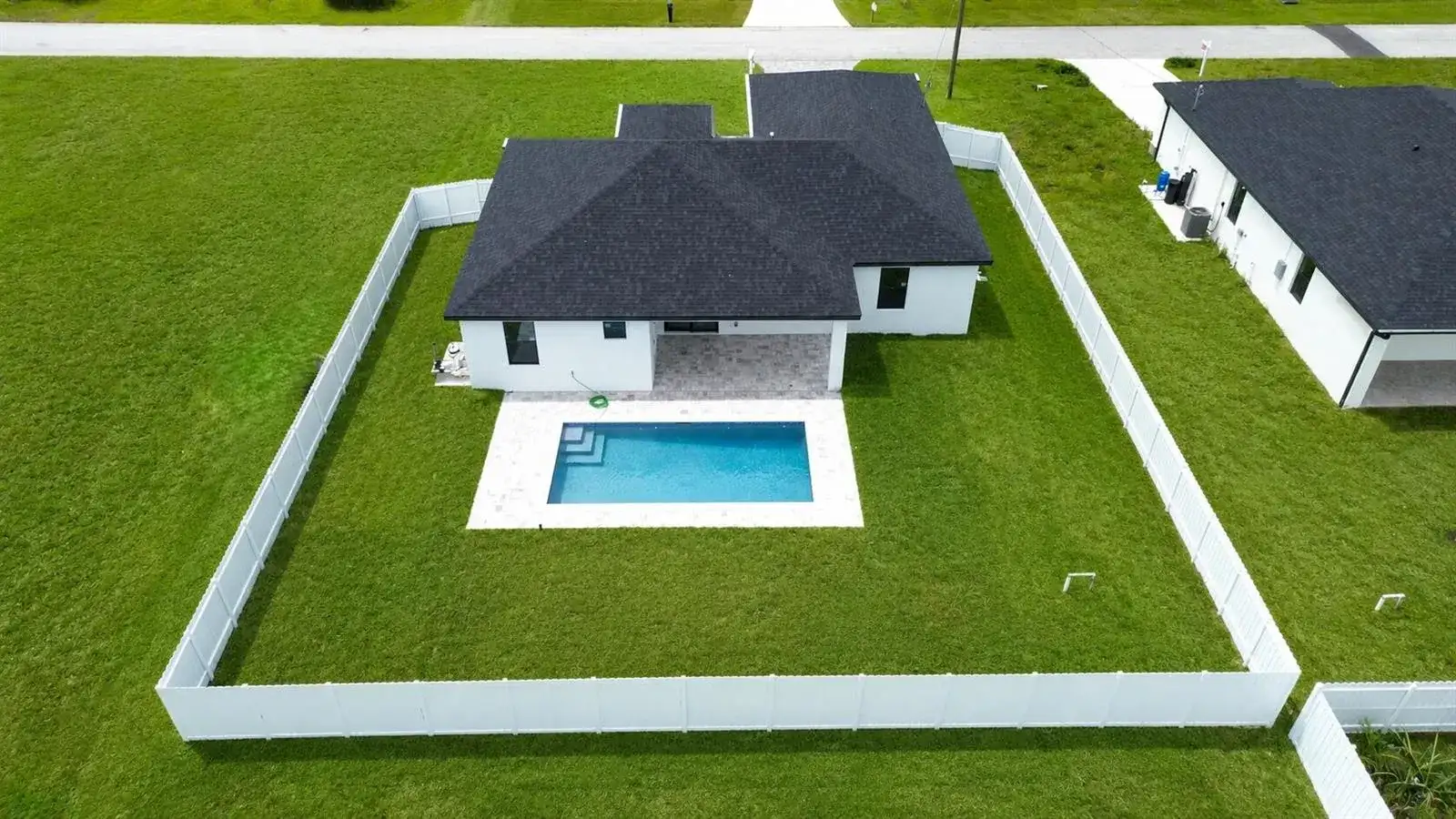 2458 NW 9th Ter Terrace, Cape Coral FL 33993 photo 3