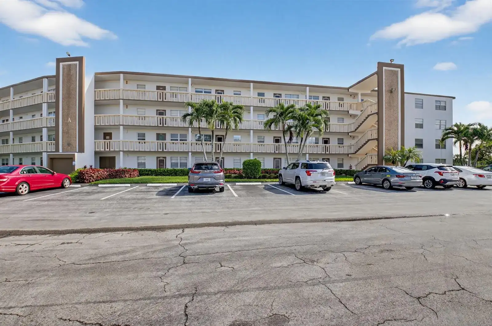 3005 Guildford A, Boca Raton FL 33434 photo 2