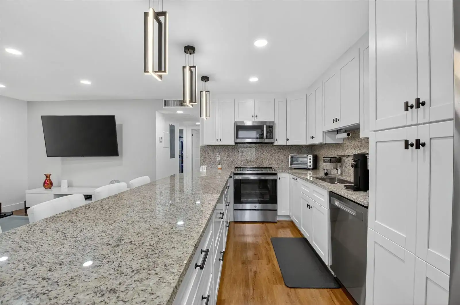 3005 Guildford A, Boca Raton FL 33434 photo 5