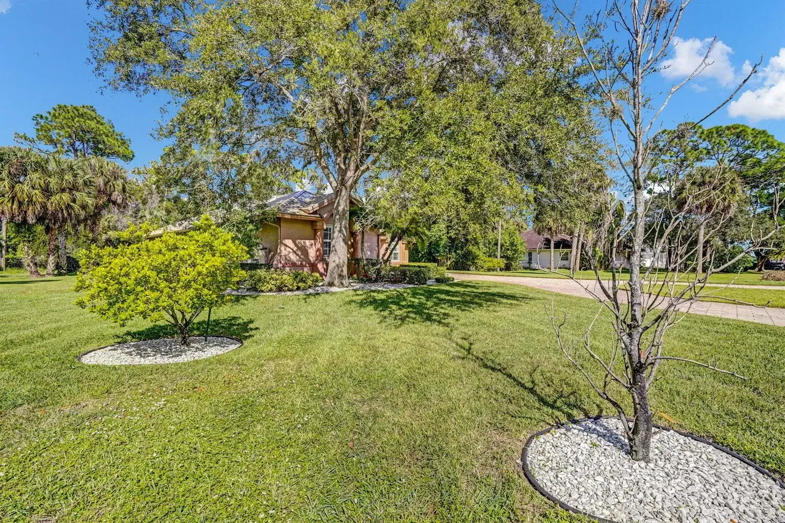 3401 Bent Pine Drive, Fort Pierce FL 34951 photo 4