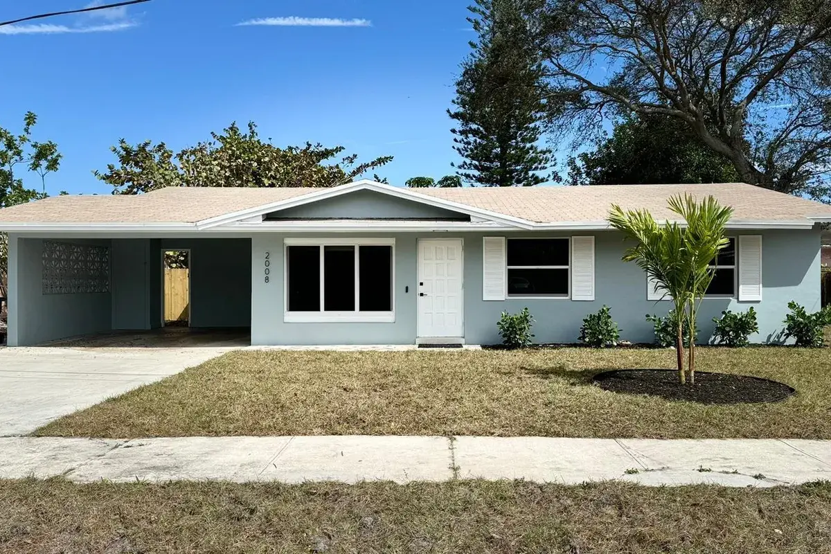 2008 NW 10th Ave, Fort Lauderdale FL 33311