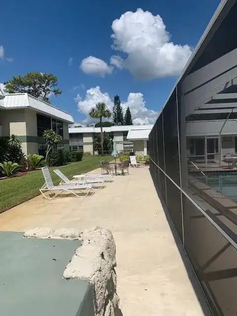 2302 Sunrise Boulevard # 204, Fort Pierce FL 34982 photo 3