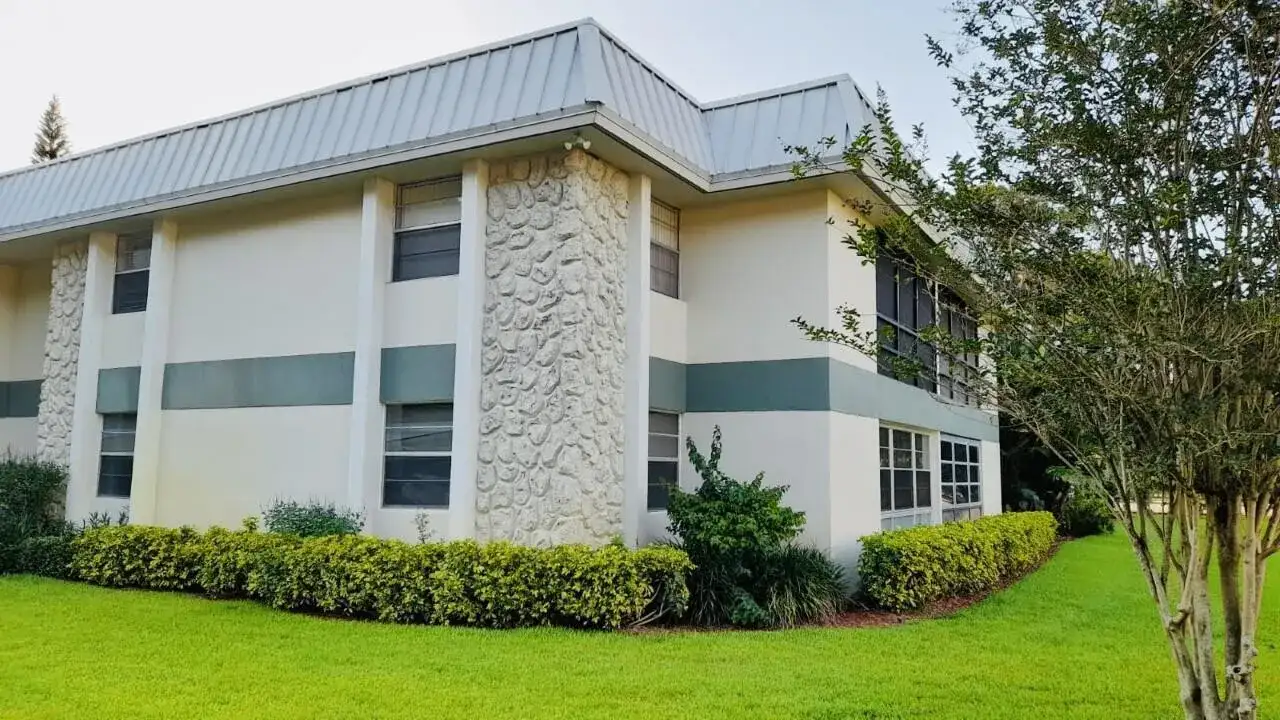 2302 Sunrise Boulevard # 204, Fort Pierce FL 34982 photo 5