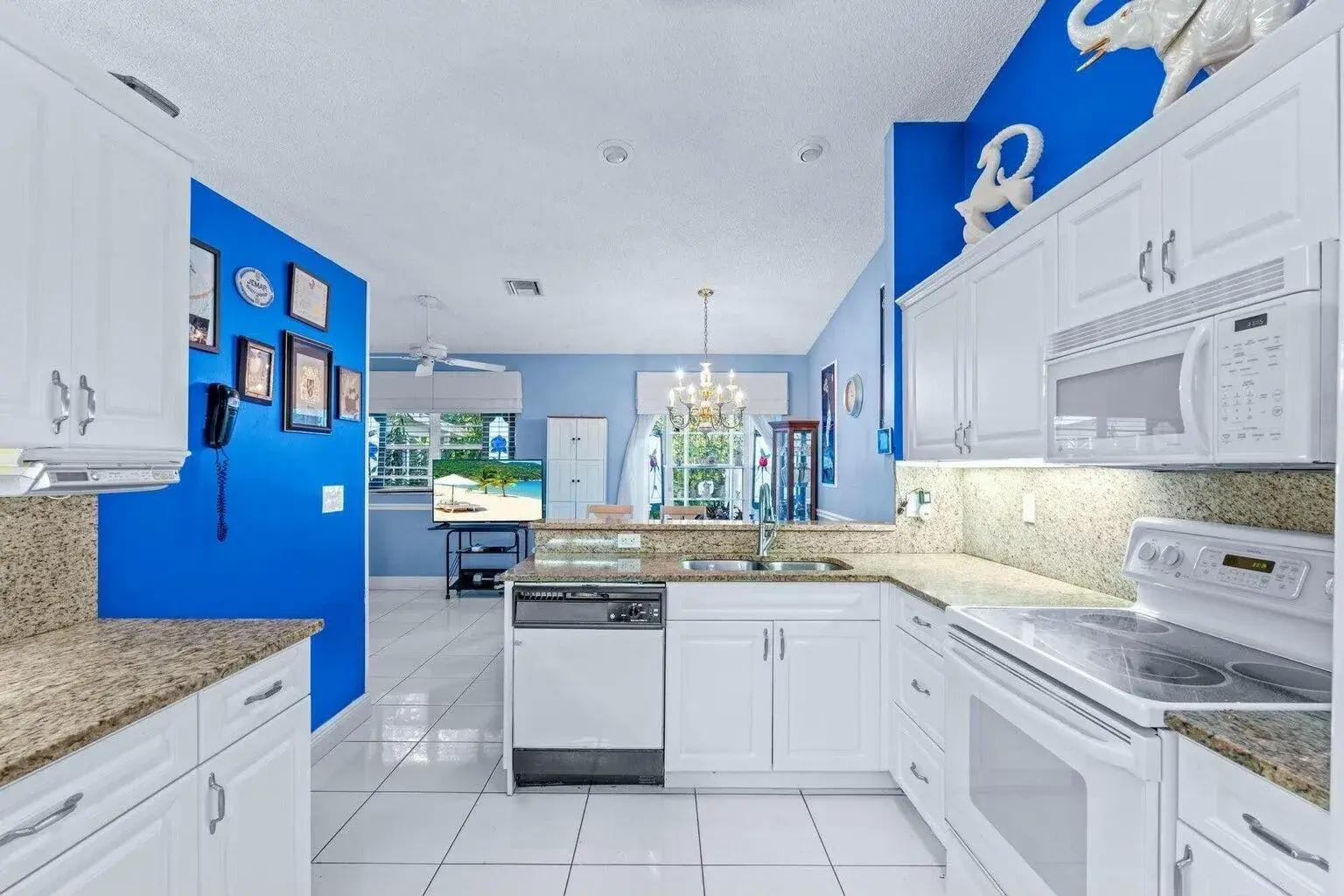 8261 Lake Cypress Road, Lake Worth FL 33467
