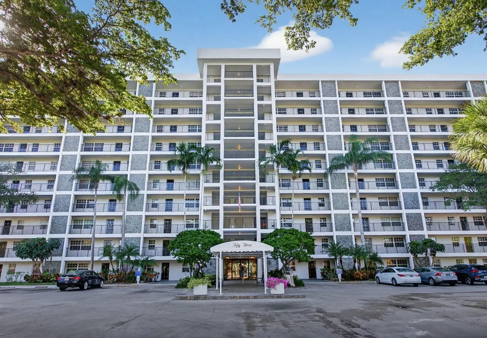 2900 N Course Drive # 905, Pompano Beach FL 33069