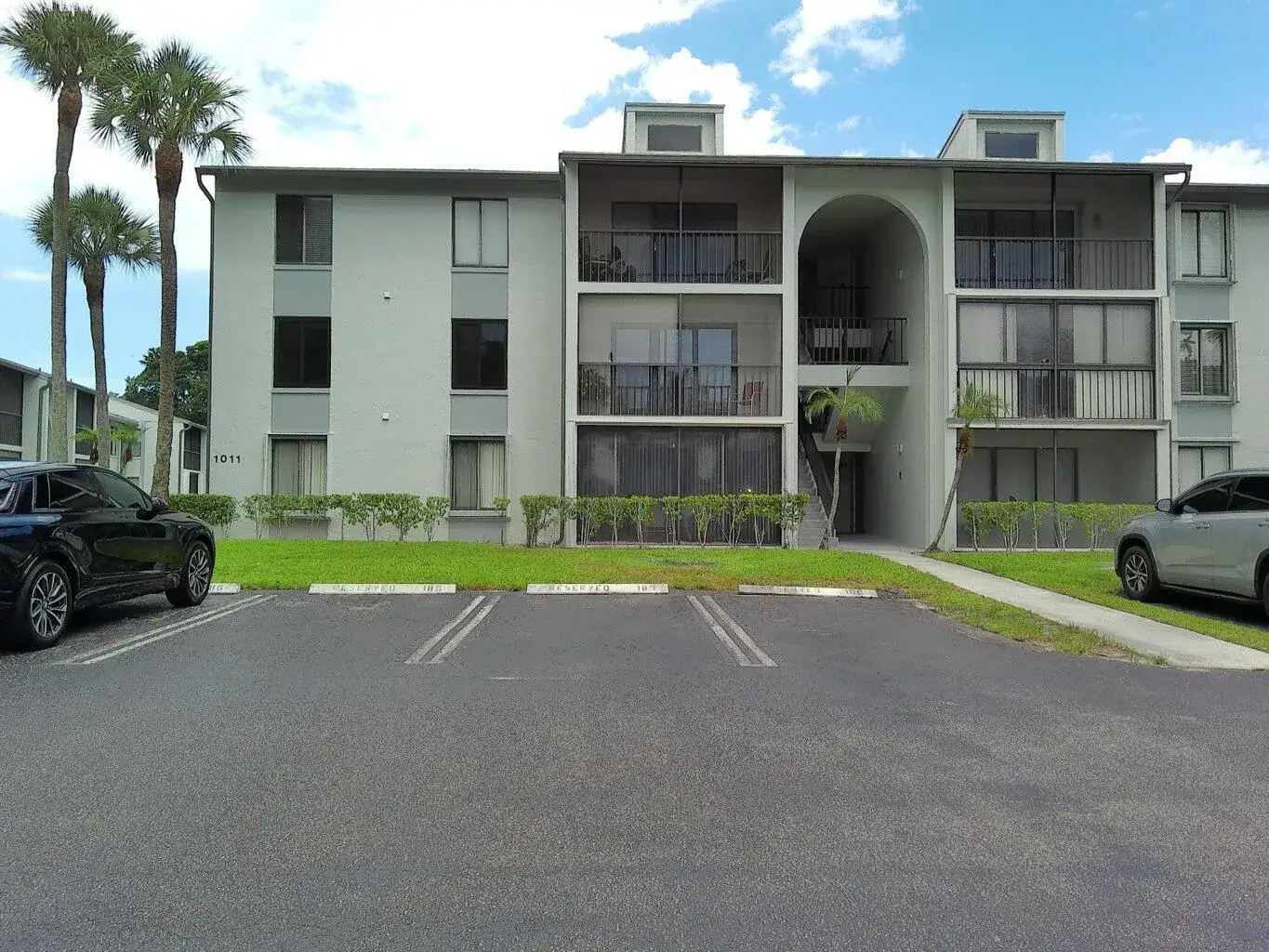 1011 Green Pine Boulevard # D2, West Palm Beach FL 33409