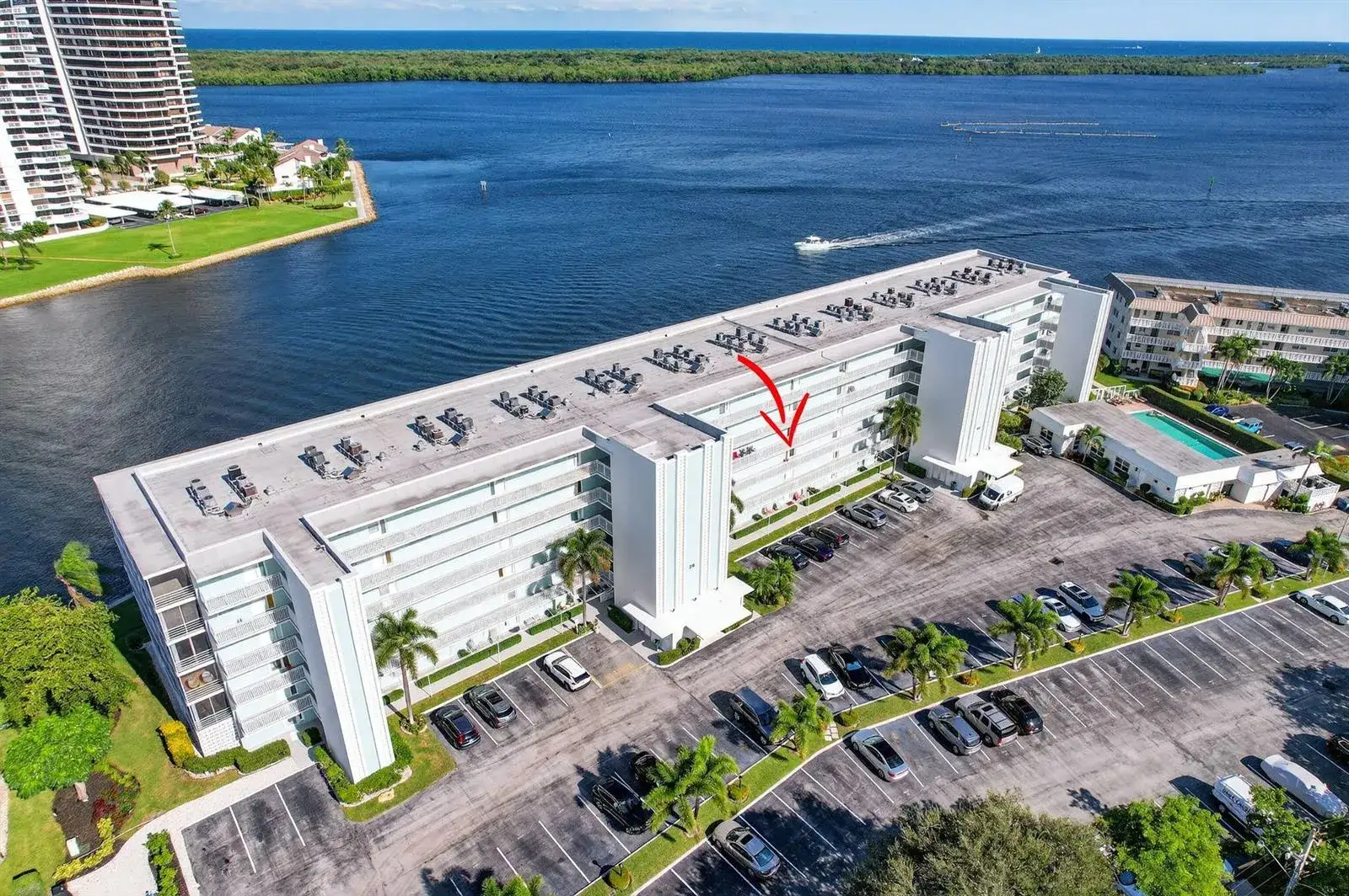 36 Yacht Club Drive # 307, North Palm Beach FL 33408