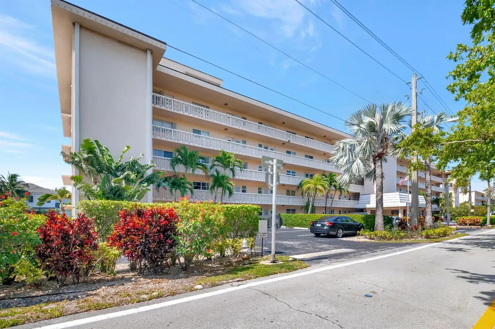 750 NE Spanish River Boulevard # 103, Boca Raton FL 33431 photo 2