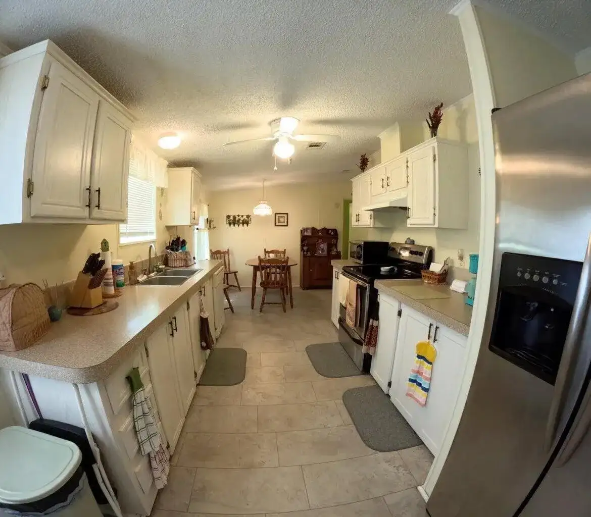 6280 Cypress Lane, Lantana FL 33462 photo 5