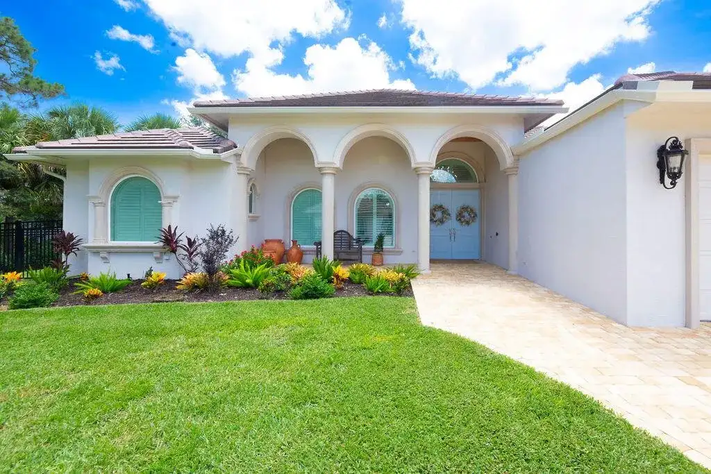 2821 SE North Lookout Boulevard, Port St. Lucie FL 34984 photo 3