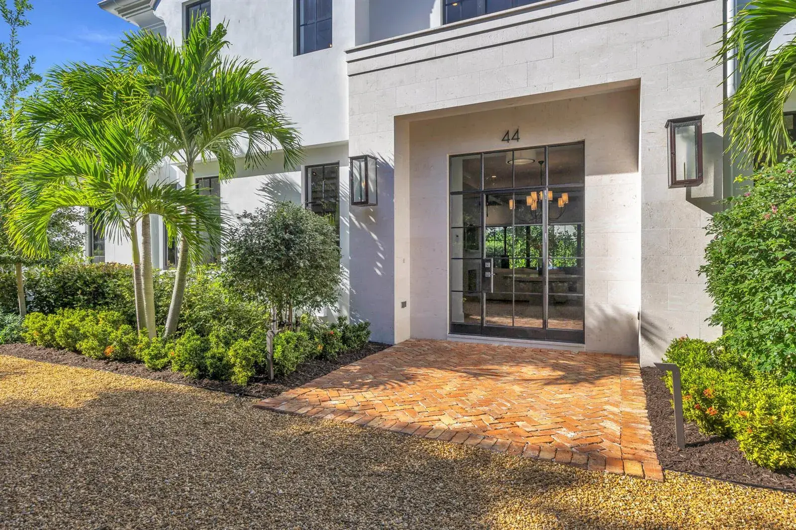 44 S Beach Road, Jupiter Island FL 33455
