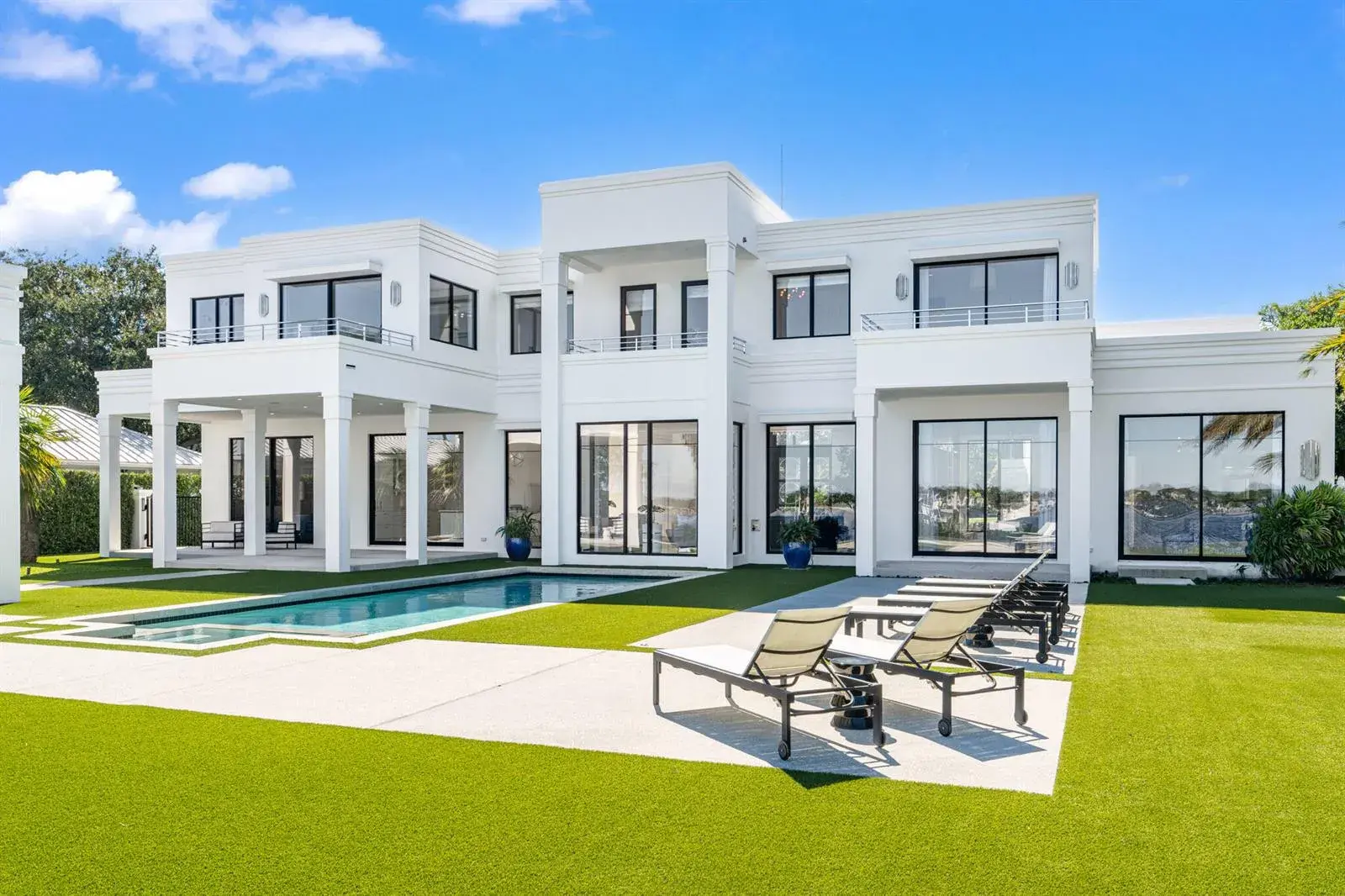 18200 Gardiner Lane, Jupiter FL 33458