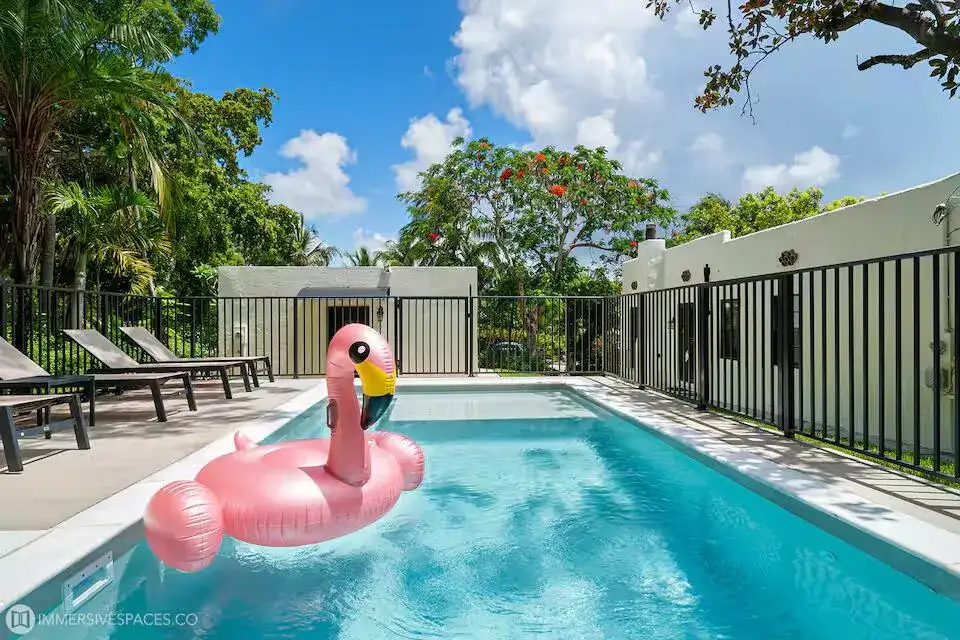 828 35th Street, West Palm Beach FL 33407 photo 2