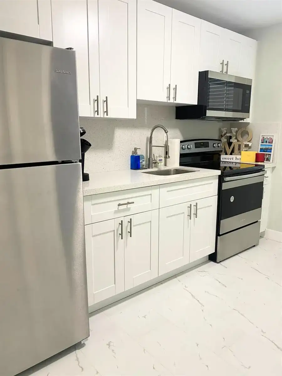 3141 NE 12th Avenue, Pompano Beach FL 33064 photo 3