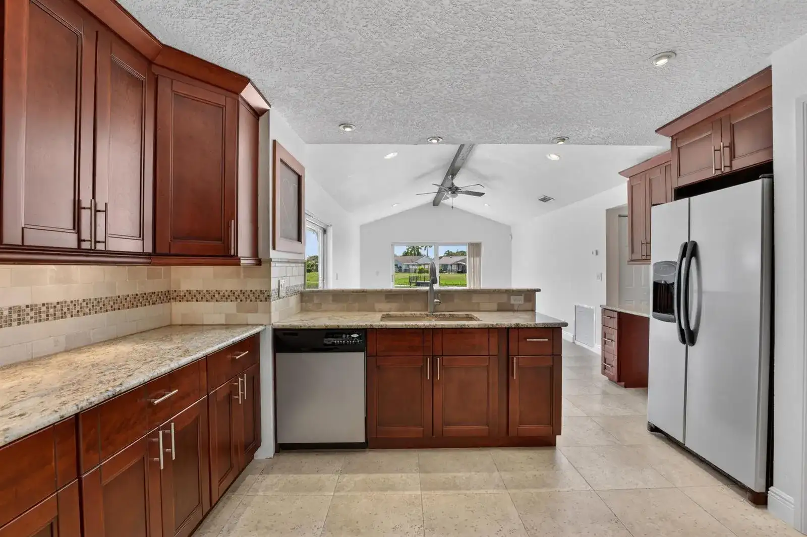 1273 SW 25th Avenue, Deerfield Beach FL 33442 photo 2