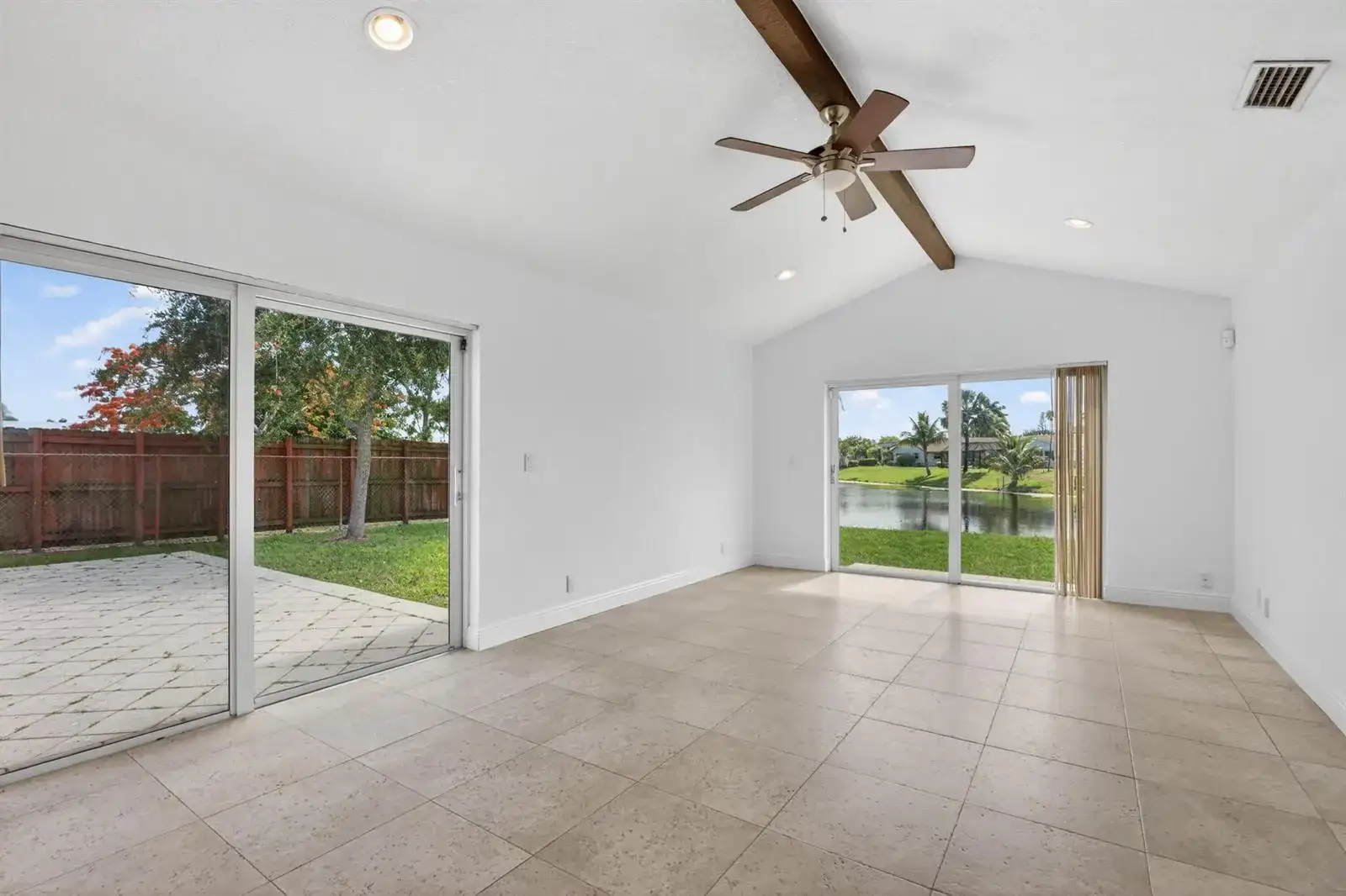1273 SW 25th Avenue, Deerfield Beach FL 33442 photo 5